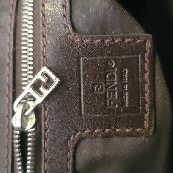 Fendi Bag - Picture 6 of 6